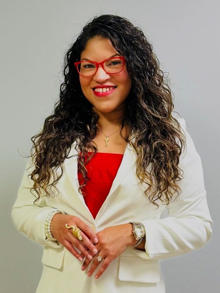  Valerie Torres-Torres Headshot